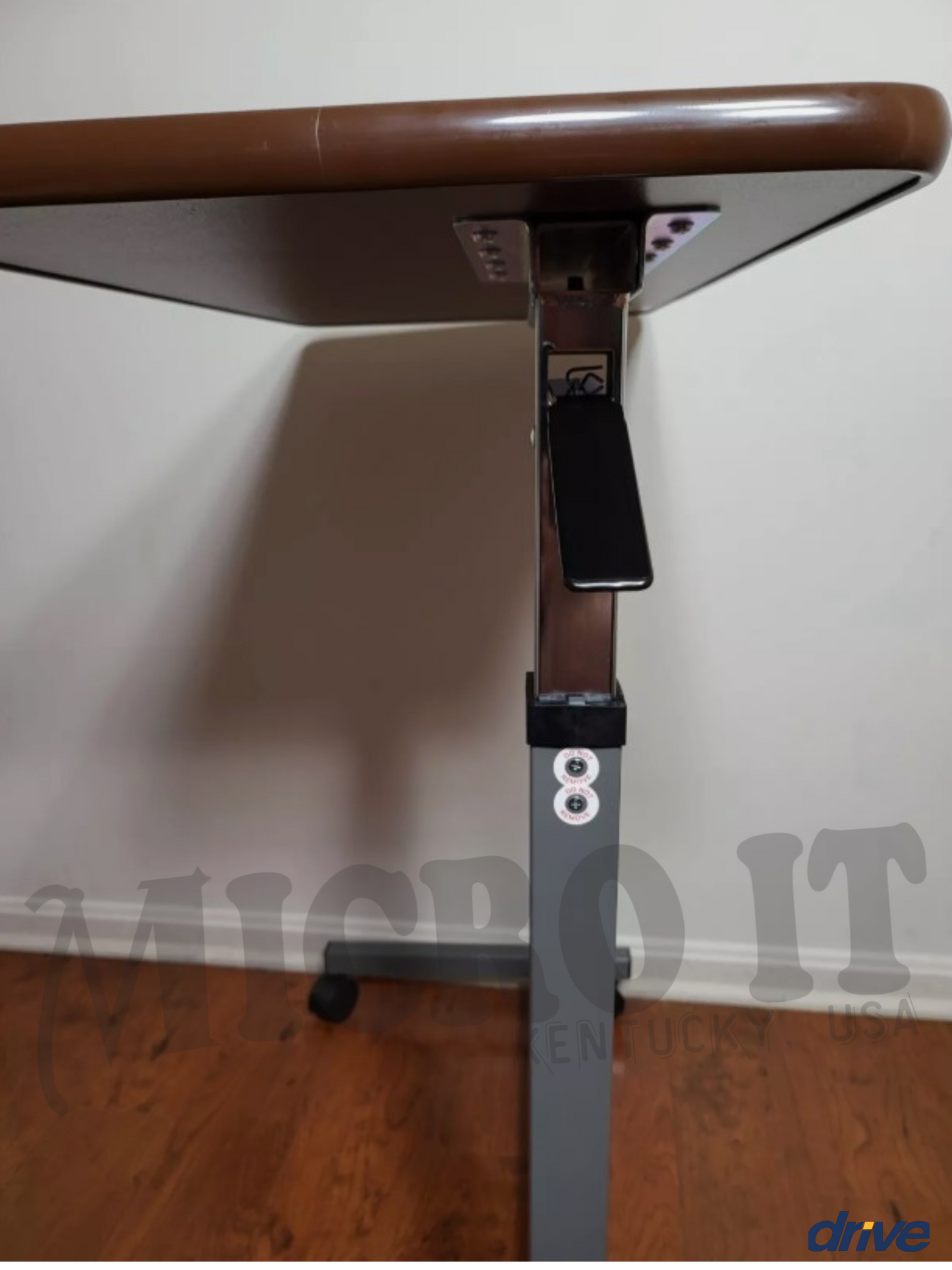 DRIVE MEDICAL TABLE 13067 / OVERBED WITH WHEELS / ADJUSTABLE
